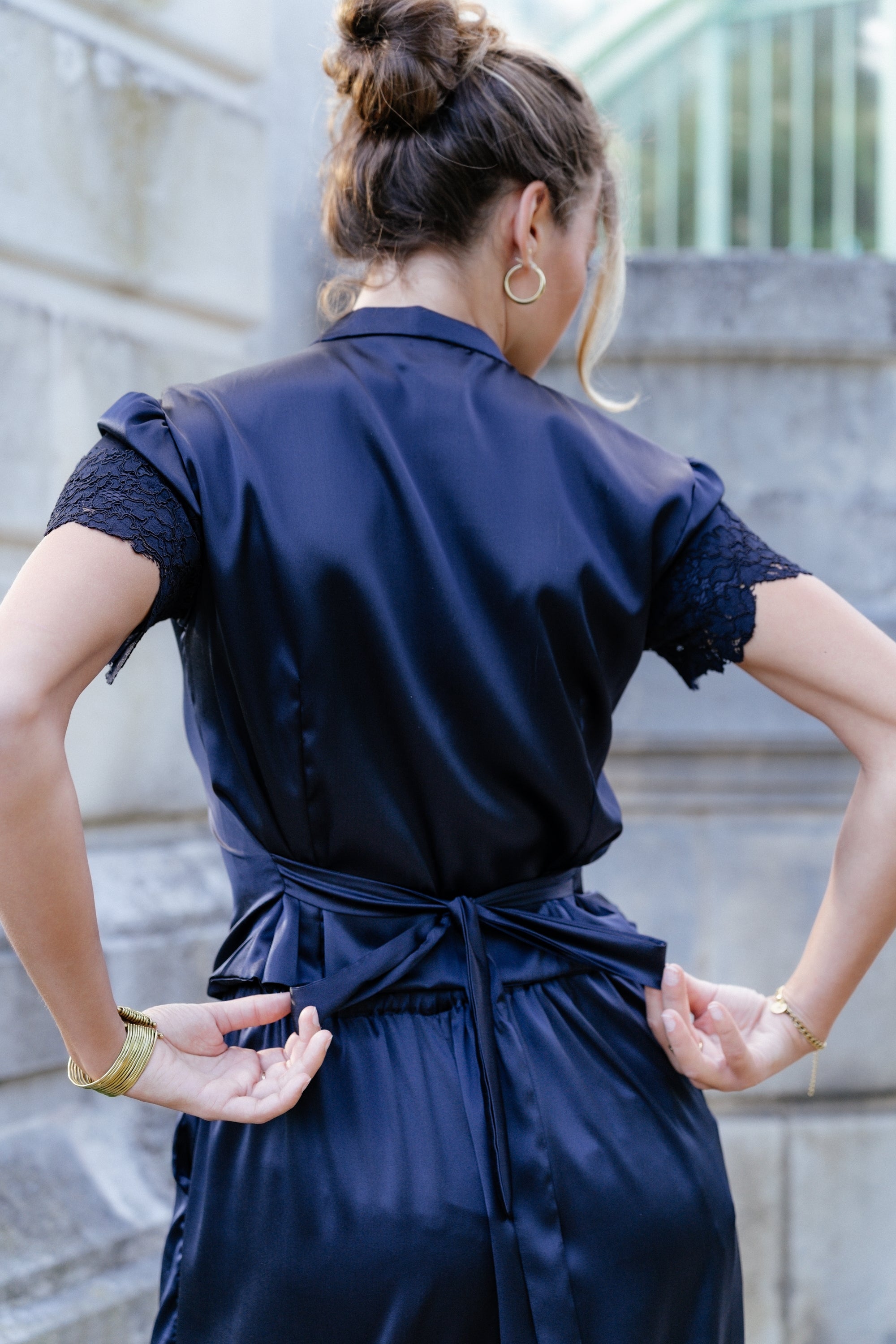 TOP ASYMÉTRIQUE EN SOIE